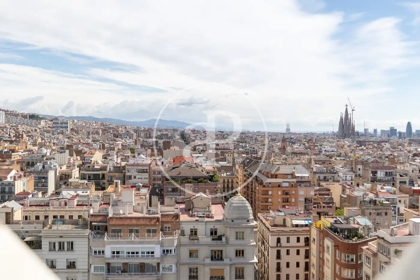 Vista exterior de Piso en venta en Barcelona con Aire acondicionado