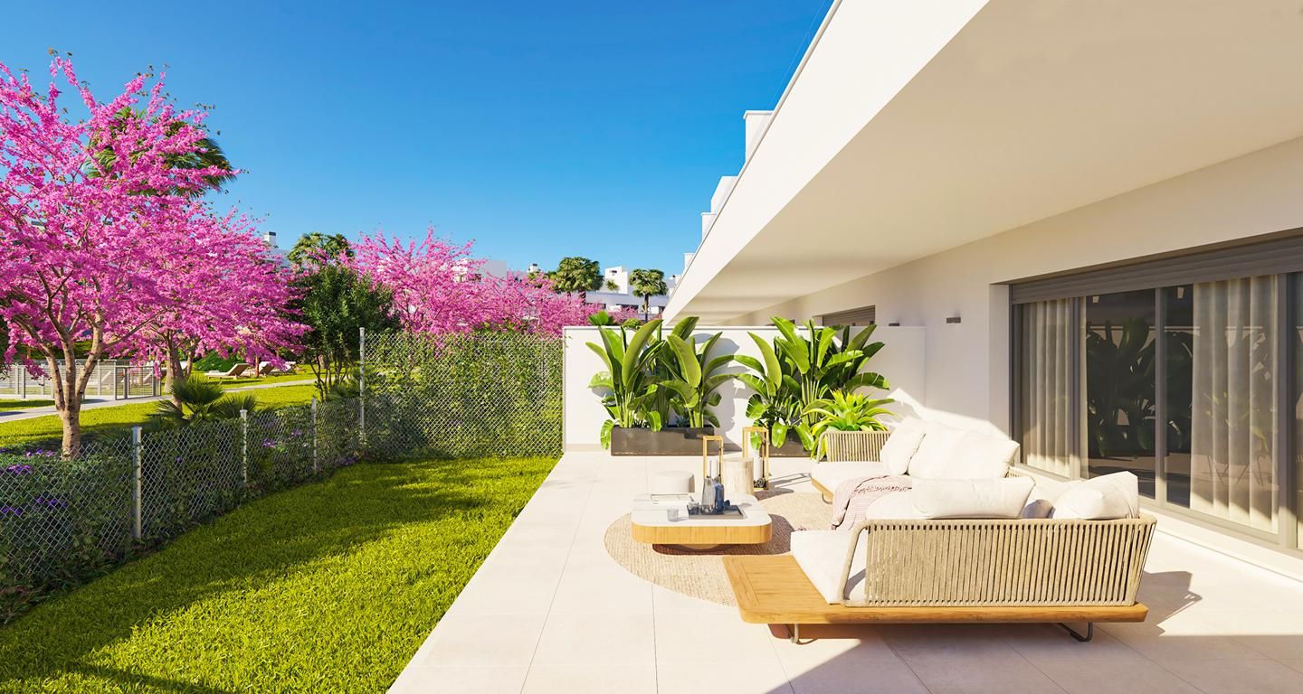 Terrassa de Apartament en venda en Estepona amb Aire condicionat, Calefacció i Jardí privat