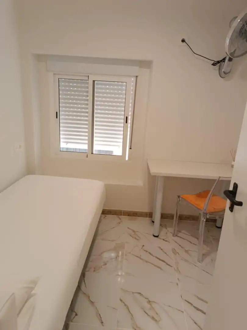 Habitación de Piso para compartir en Elche / Elx