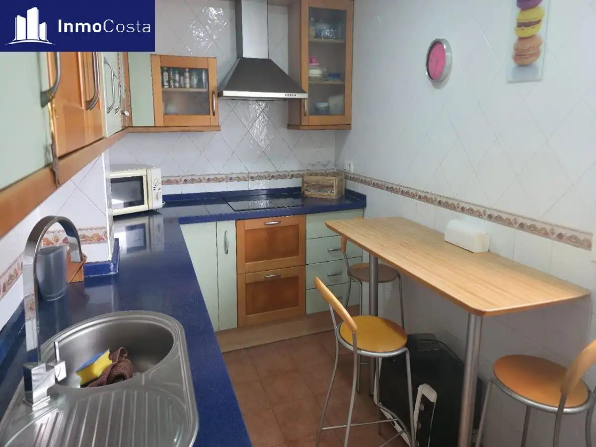 Cocina de Piso en venta en La Línea de la Concepción con Terraza y Trastero