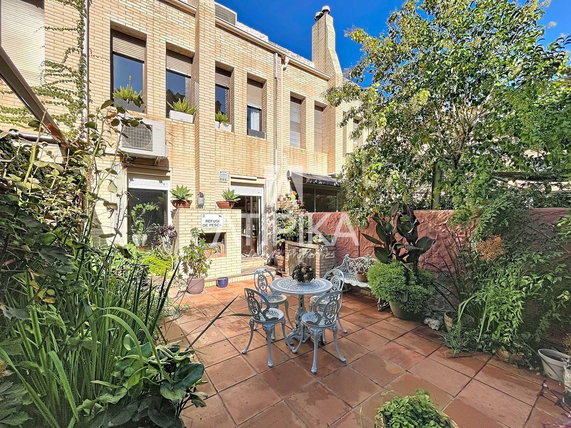 Jardí de Casa o xalet en venda en  Barcelona Capital amb Aire condicionat, Calefacció i Terrassa