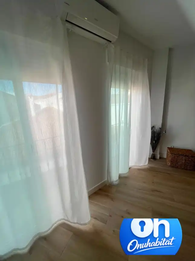 Habitación de Piso en venta en Valverde del Camino con Aire acondicionado, Amueblado y Balcón