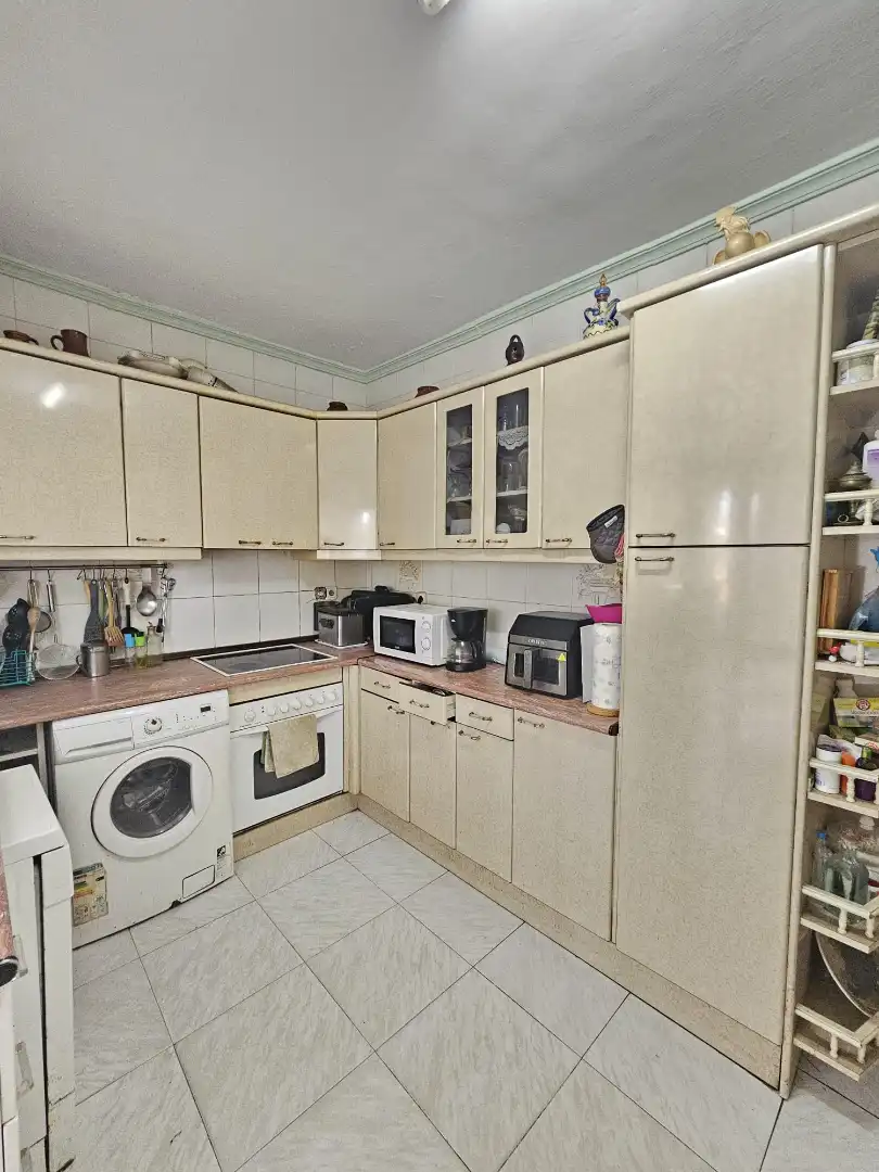 Kitchen of Houses for sale in Casarrubios del Monte  with Air Conditioner, Heating and Private garden