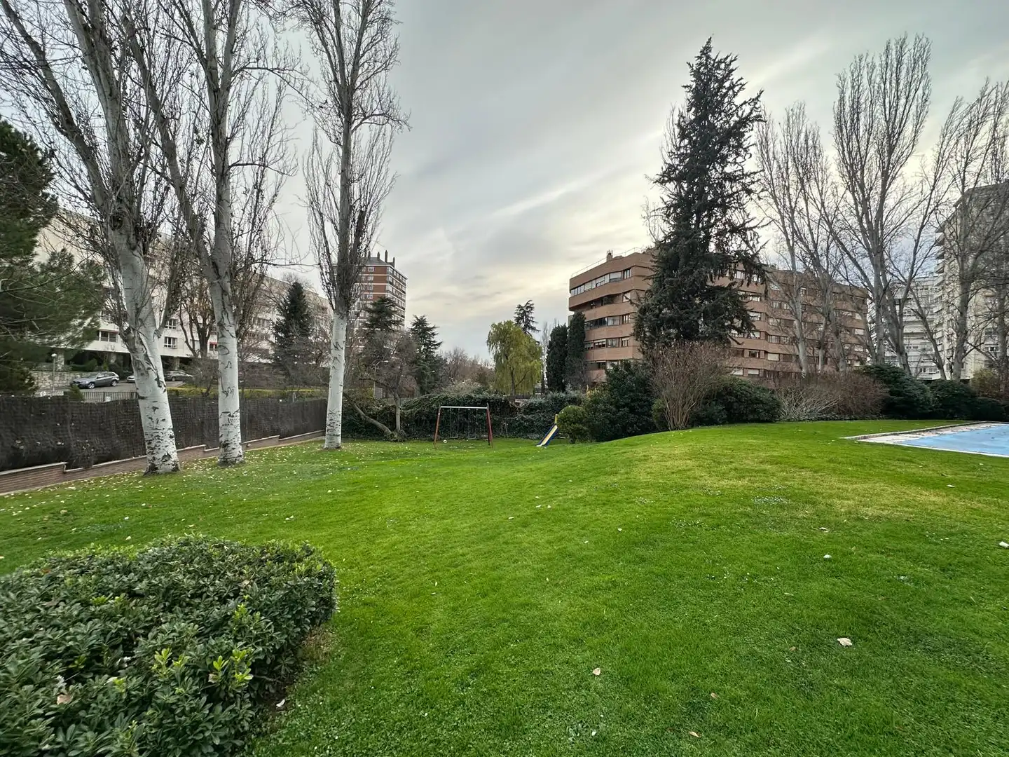 Garden of Flat for sale in Madrid  with Parquet flooring, Terrace and Storage room