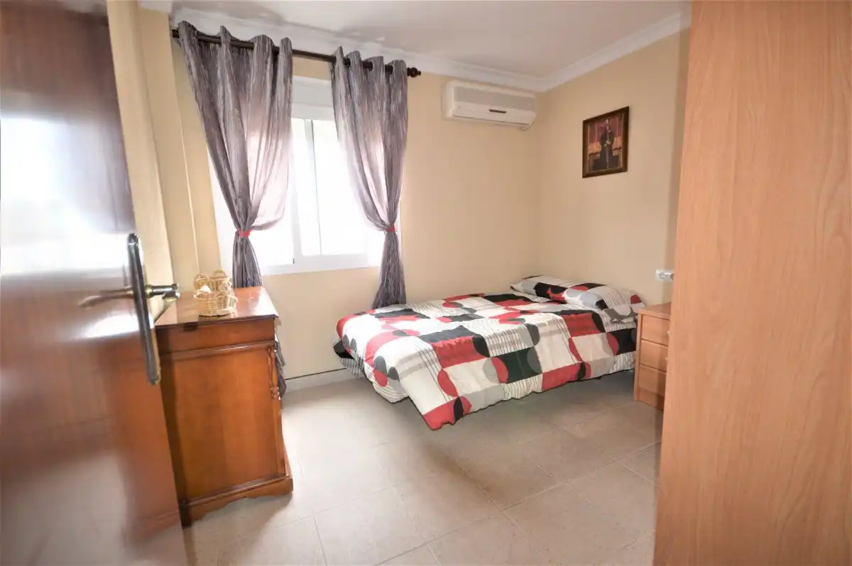 Schlafzimmer von Wohnung zum Verkauf in Jerez de la Frontera mit Möbliert
