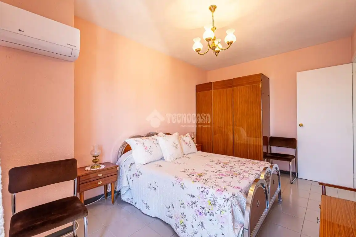 Habitación de Piso en venta en Madrid