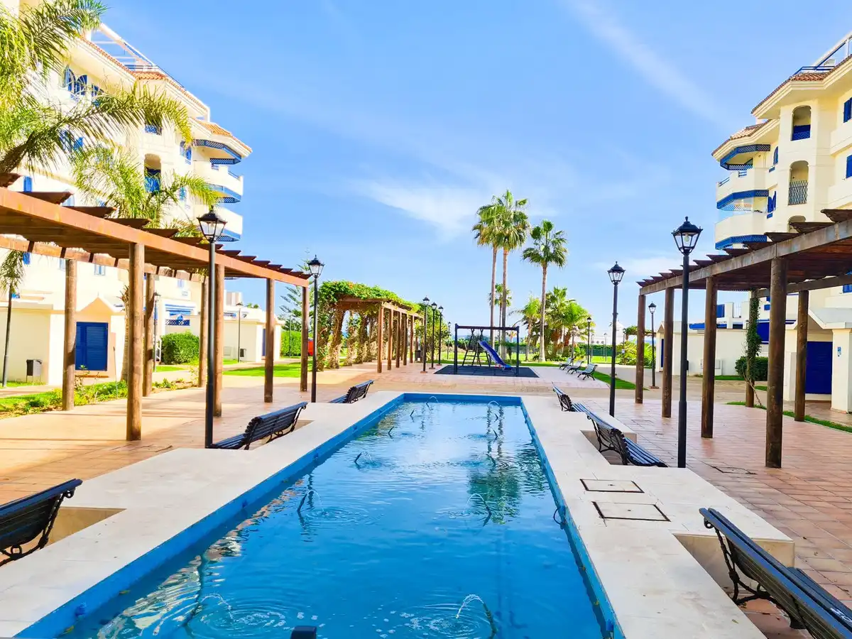 Piscina de Apartamento en venta en Manilva con Terraza y Trastero