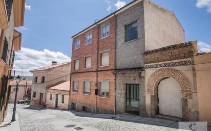 Vista exterior de Pis en venda en Ávila Capital amb Terrassa