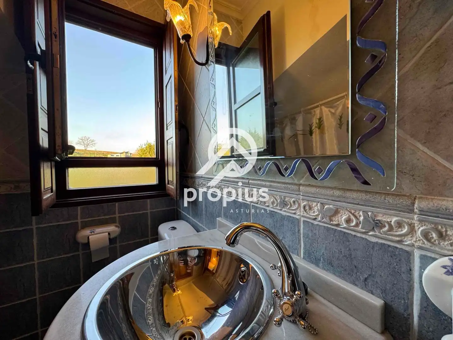Bathroom of Houses for sale in Ribadedeva  with Heating, Private garden and Terrace