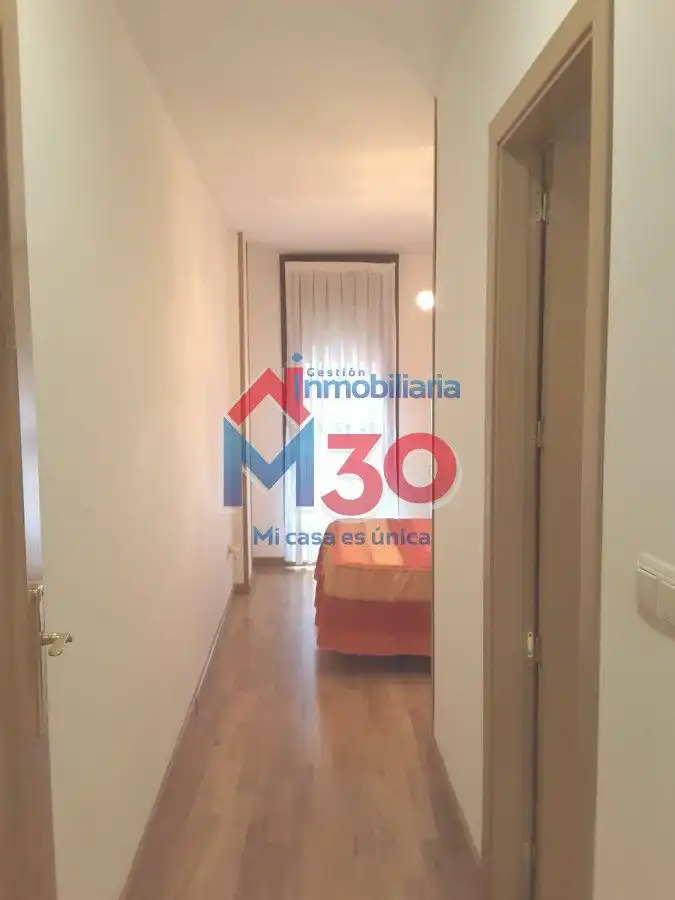 Habitación de Apartamento en venta en Miranda de Ebro con Calefacción, Parquet y Terraza