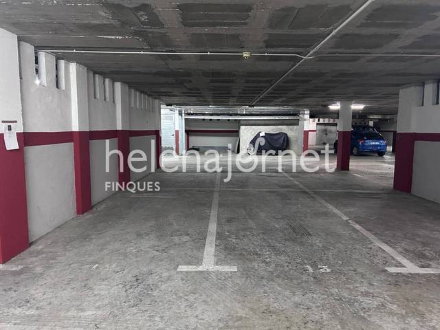 Garaje en Alquiler en Calle Triadors en Sant Antoni de Calonge