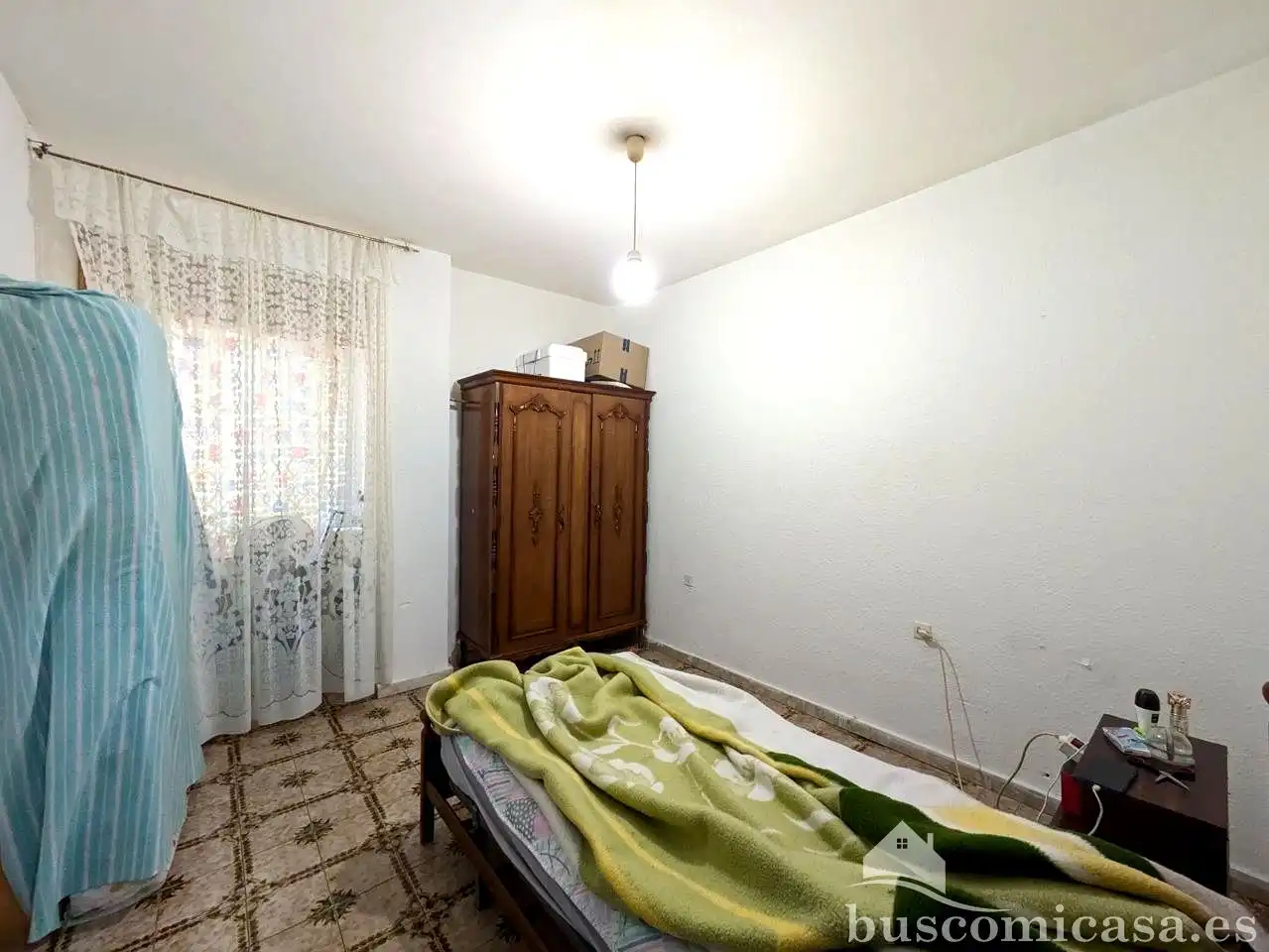 Schlafzimmer von Erdgeschoss zum Verkauf in Linares