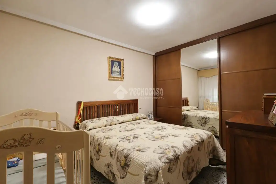 Dormitori de Pis en venda en Sagunto / Sagunt amb Balcó