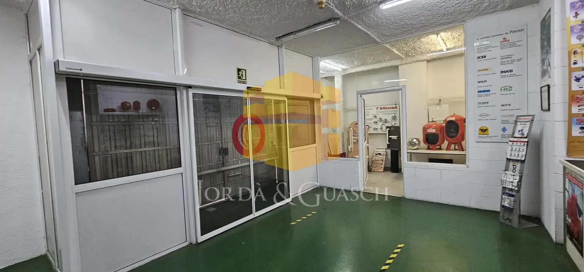 Industrial building with lift for sale in Carretera Corbera 1, imagen 10