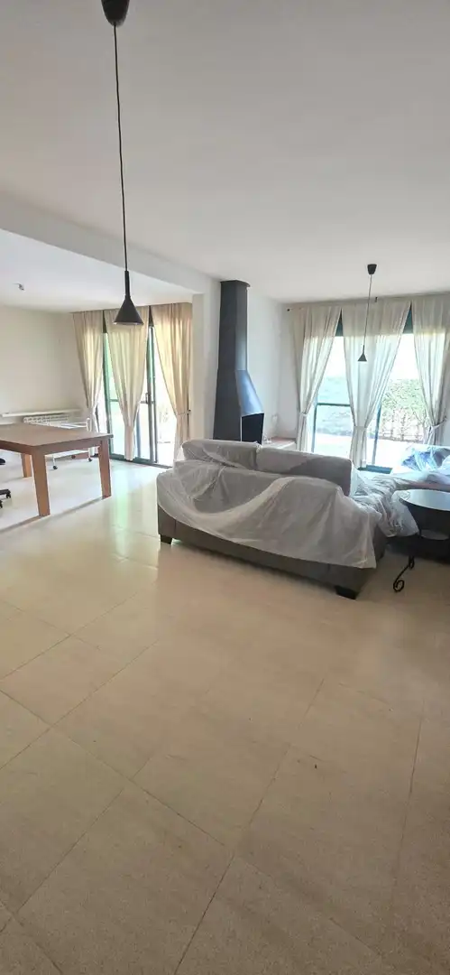 Sala d'estar de Casa o xalet en venda en Reus amb Calefacció, Jardí privat i Terrassa