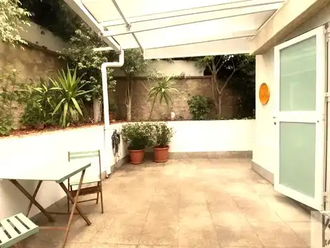 Detached homes for sale in El Manantial