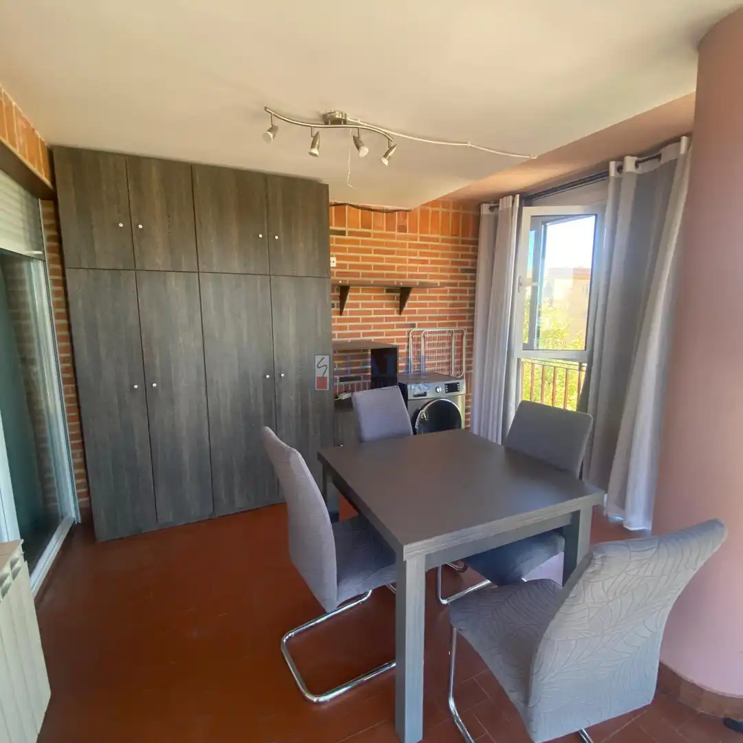Balcony of Flat for sale in Valdepeñas  with Air Conditioner, Heating and Terrace