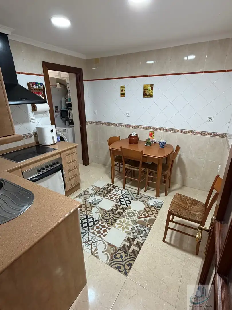 Cuina de Pis en venda en San Fernando amb Terrassa, Traster i Moblat