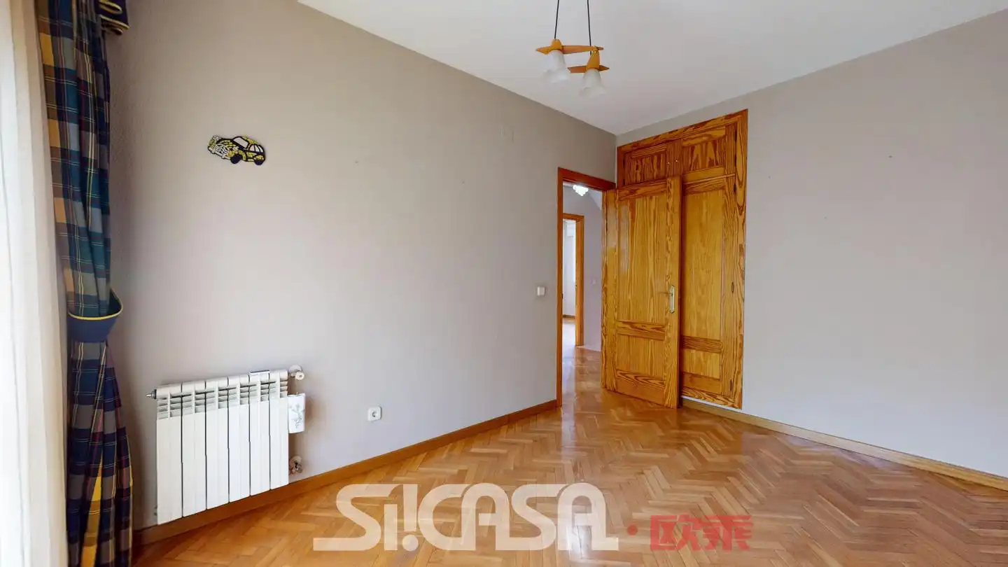 Bedroom of Detached homes for sale in Parla  with Air Conditioner, Heating and Private garden