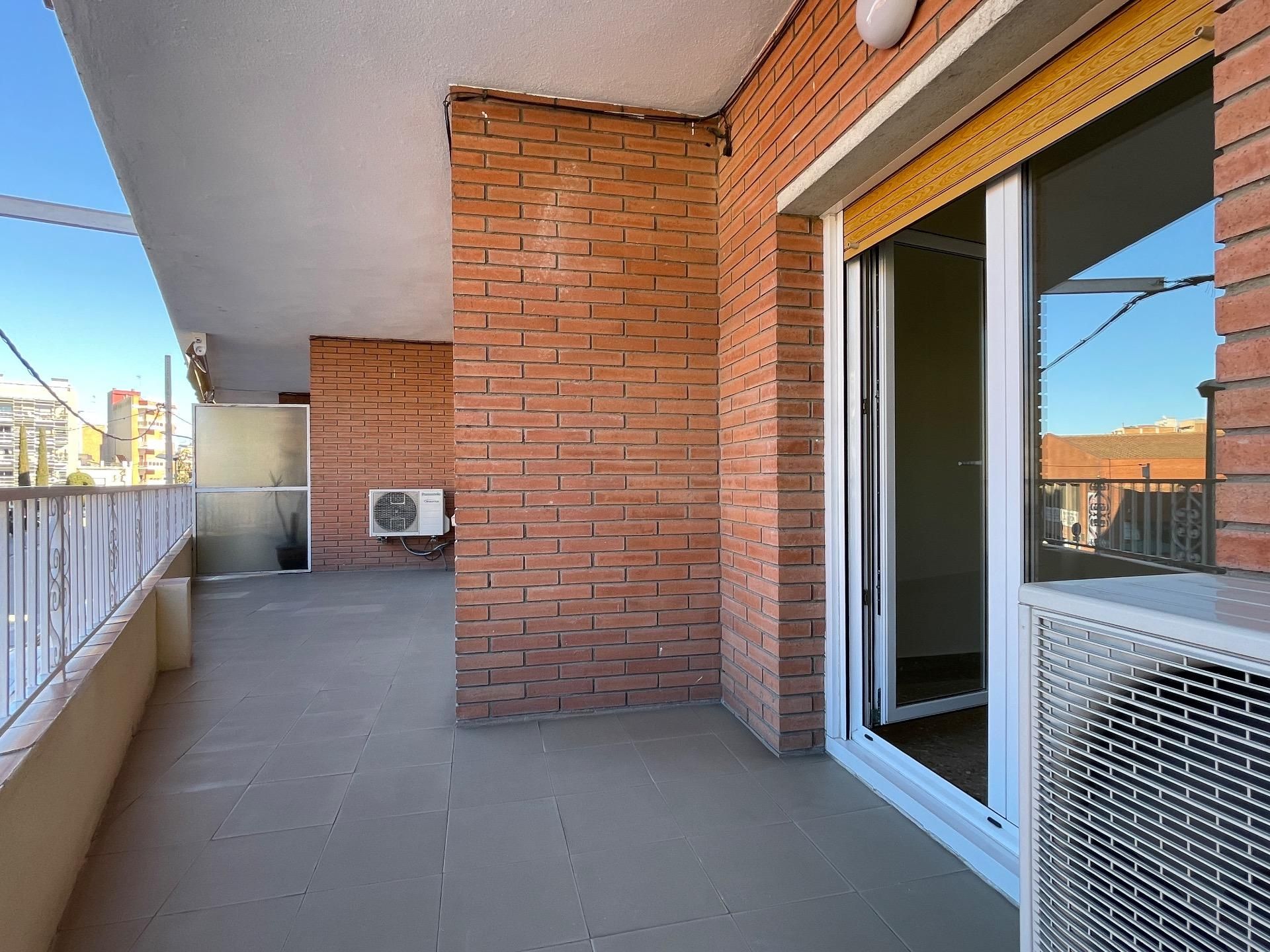 Pis en venda en Montcada i Reixac amb Aire condicionat, Calefacció i Terrassa
