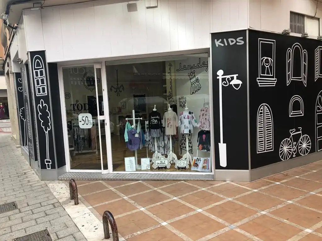 Local de alquiler en Albacete con Aire acondicionado y Alarma