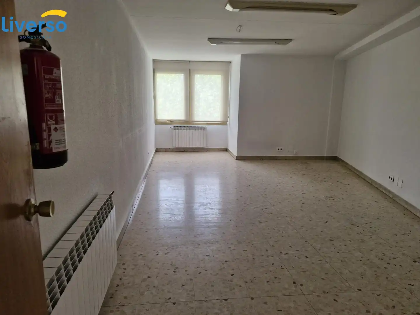 Sala de estar de Oficina de alquiler en Aranda de Duero con Aire acondicionado y Calefacción