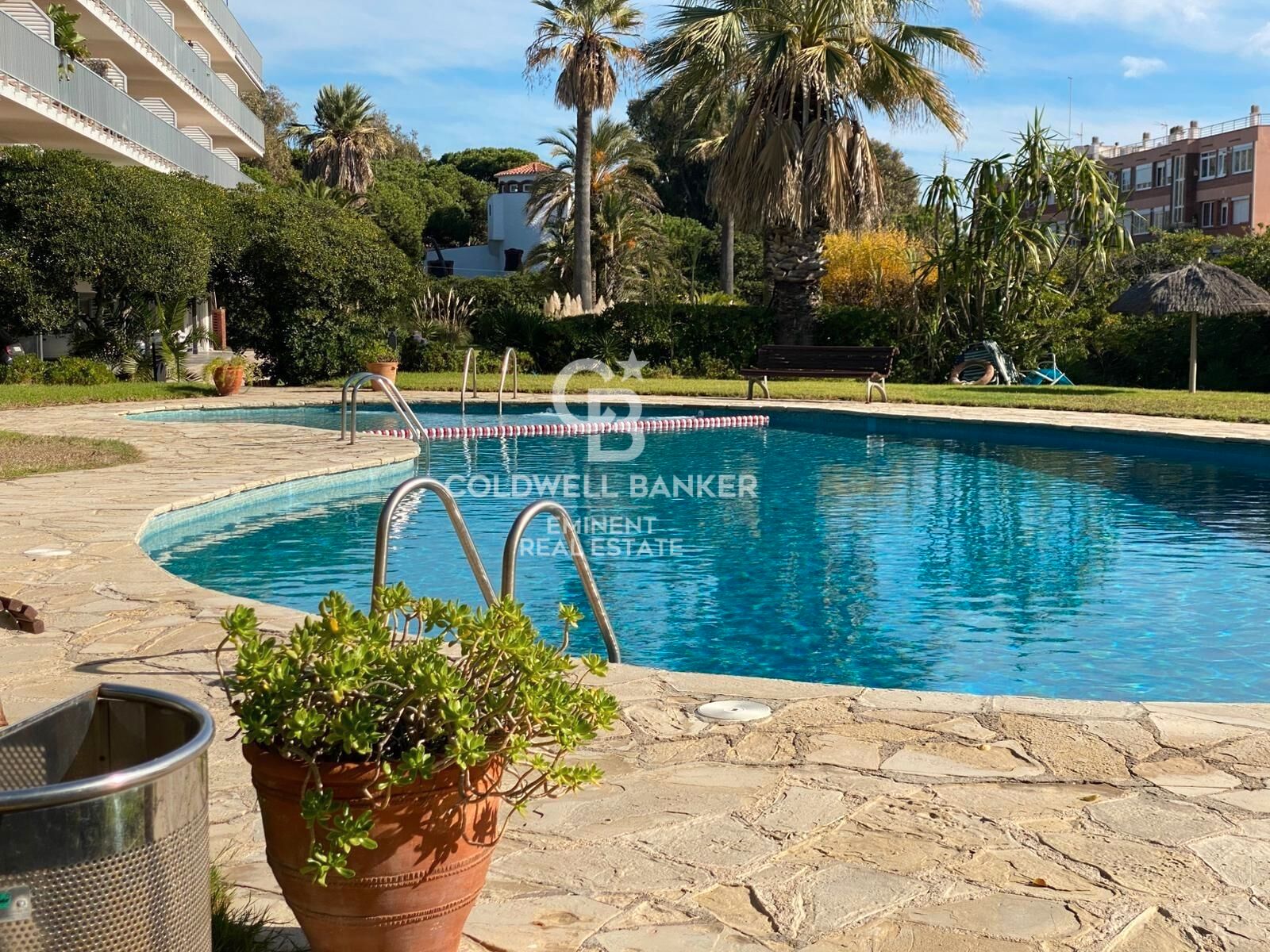 Swimming pool of Flat for sale in Gavà  with Air Conditioner, Heating and Parquet flooring