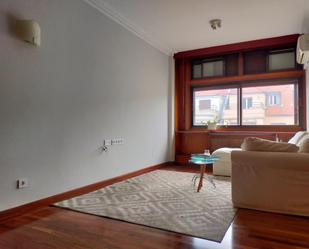 Living room of Flat to rent in Bilbao   with Air Conditioner and Heating