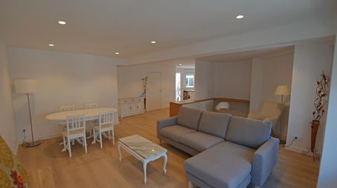 Foto 5 de Piso de alquiler en Alvaro Cunqueiro, Praza Independencia, Vigo