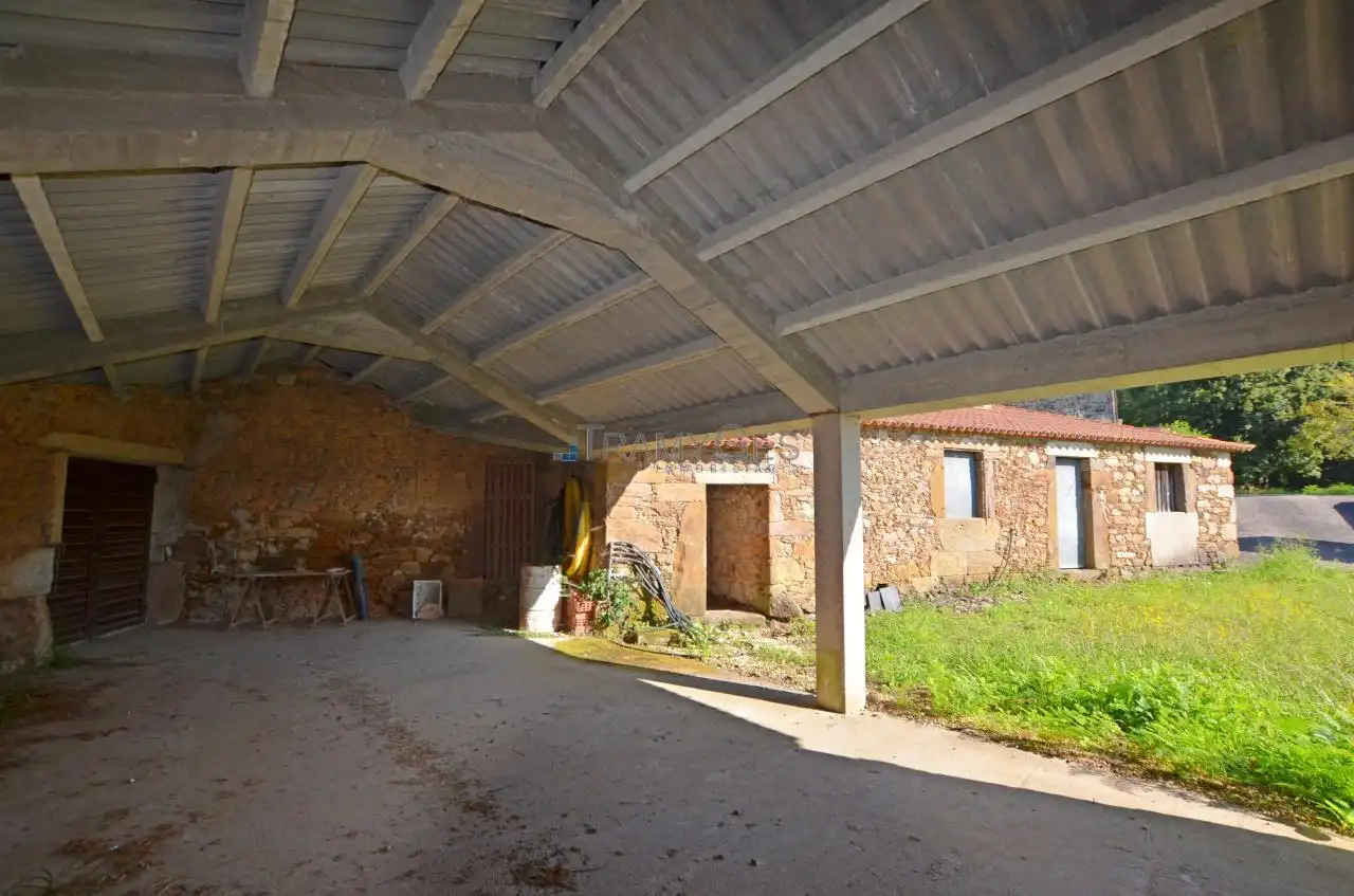 Finca rústica en venta en O Rosal   con Calefacción, Jardín privado y Terraza