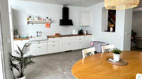 Foto 2 de Casa adosada en venda a Avinguda Poble Nou, Alginet, Valencia