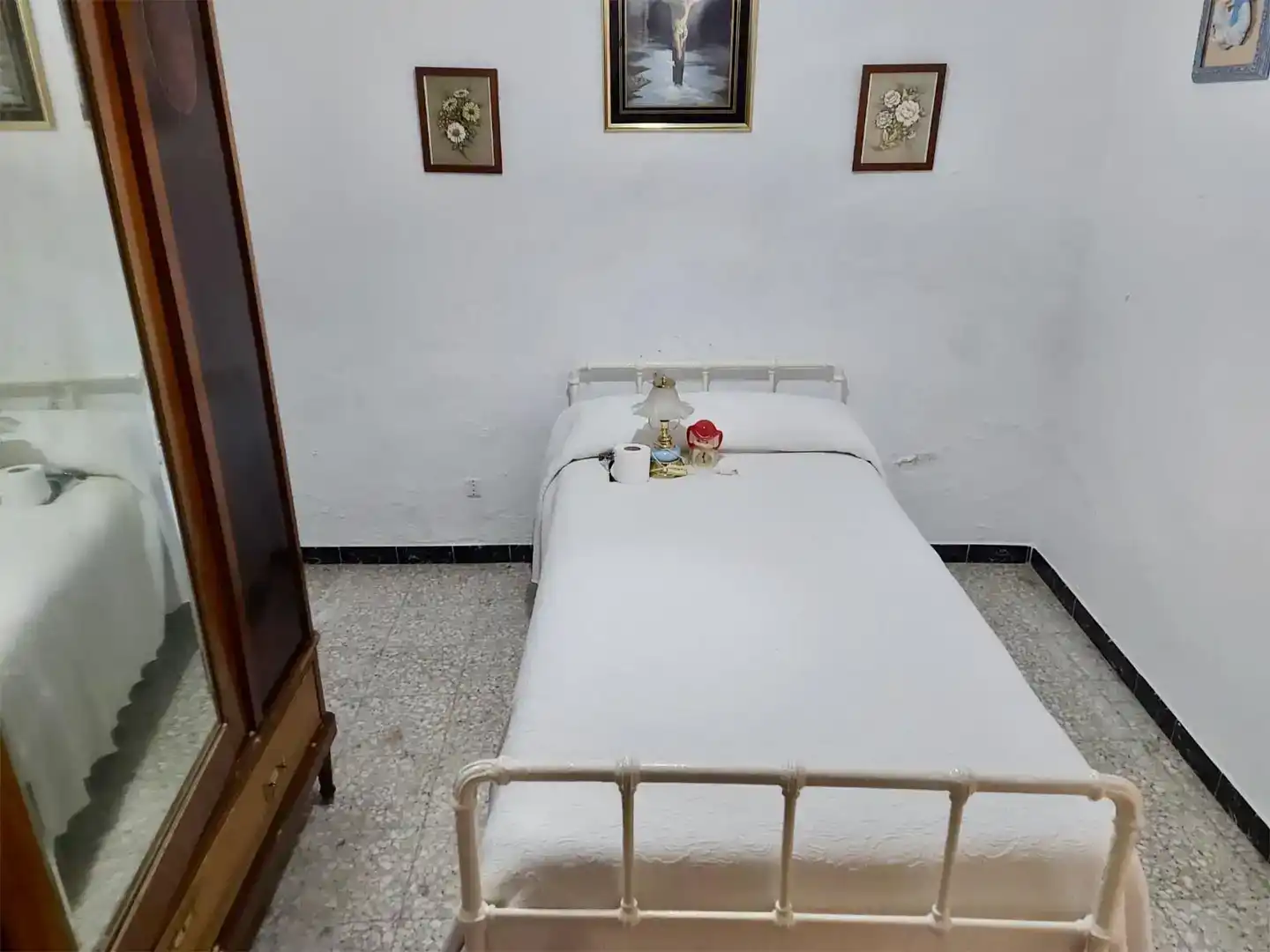 Dormitori de Casa adosada en venda en Encinasola amb Traster, Moblat i Balcó