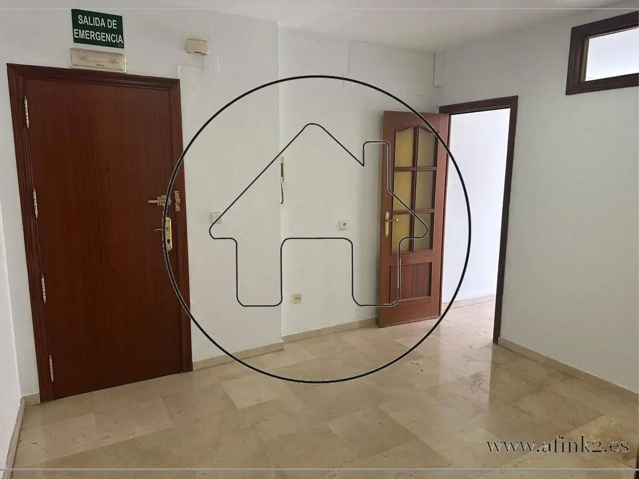 Oficina de alquiler en Plus Ultra, 9, Centro