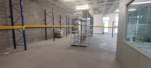 Nave industrial en Venta en Passatge de Montserrat Isern en Granvia LH