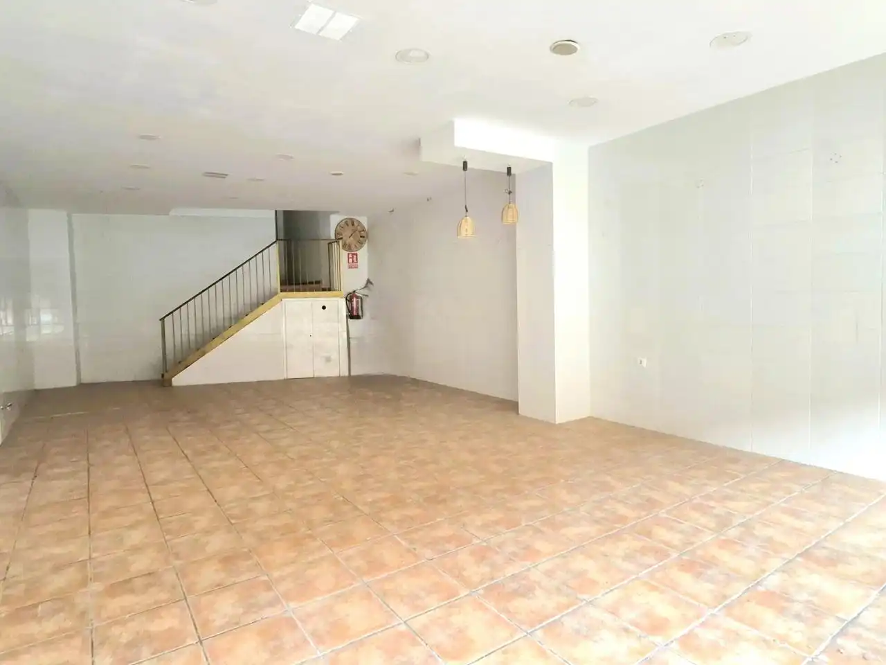 Local en venta en Terrassa con Aire acondicionado