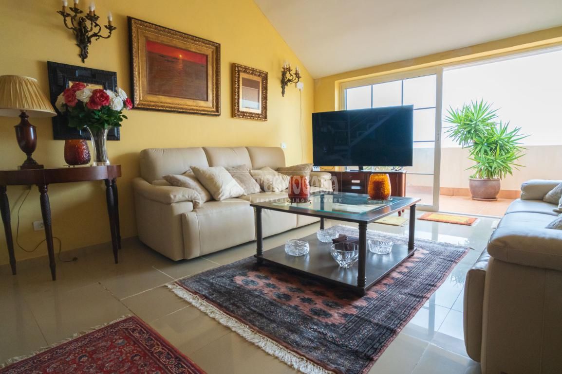 Wohnzimmer von Dachboden zum verkauf in La Orotava mit Terrasse und Abstellraum