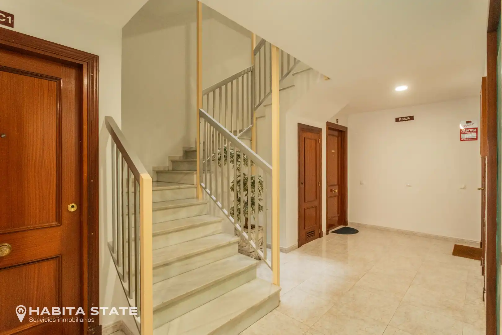 Piso en venta en Roquetas de Mar con Aire acondicionado, Trastero y Amueblado