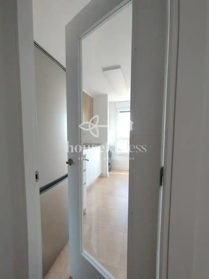 Schlafzimmer von Wohnungen zur Miete in Ferrol mit Heizung, Abstellraum und Möbliert