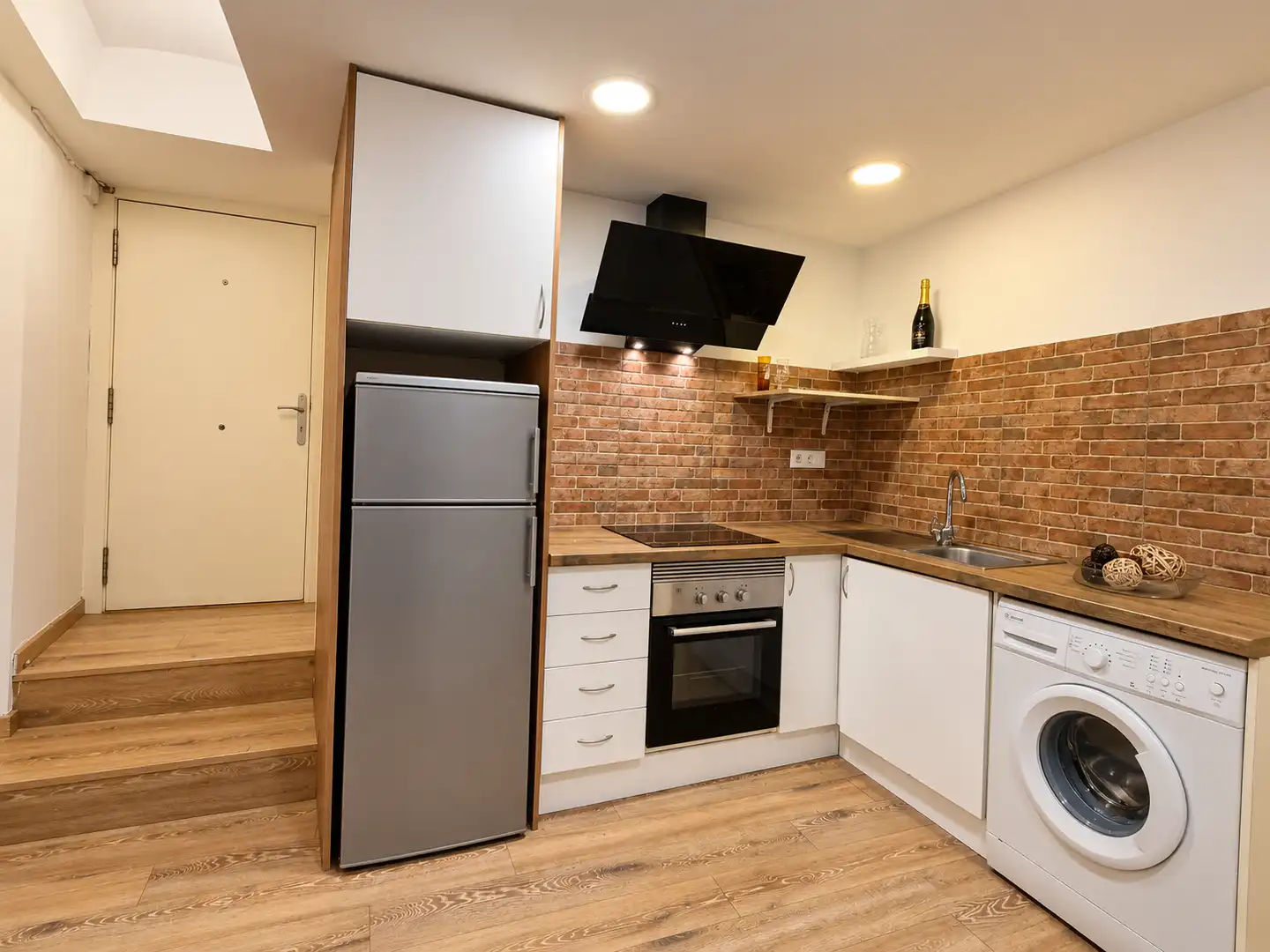 Kitchen of Study for sale in Sant Adrià de Besòs  with Air Conditioner, Parquet flooring and Furnished
