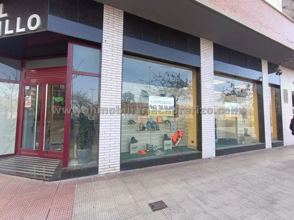 Business premises for sale in Oeste, imagen 3