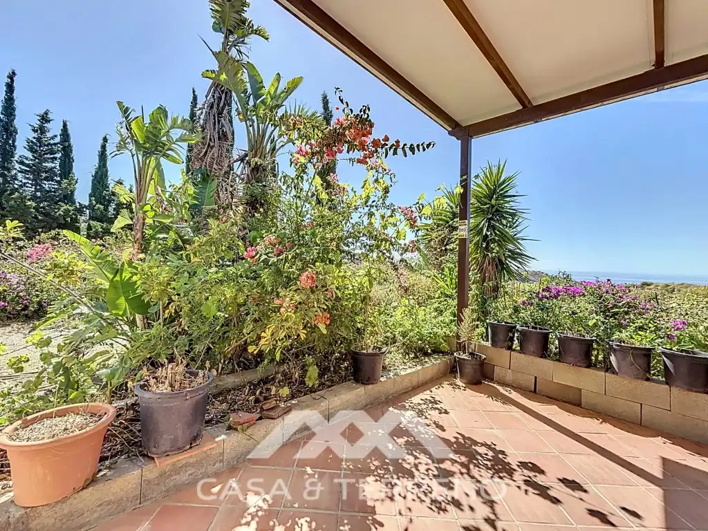 Terrassa de Casa o xalet en venda en Vélez-Málaga amb Aire condicionat, Jardí privat i Terrassa