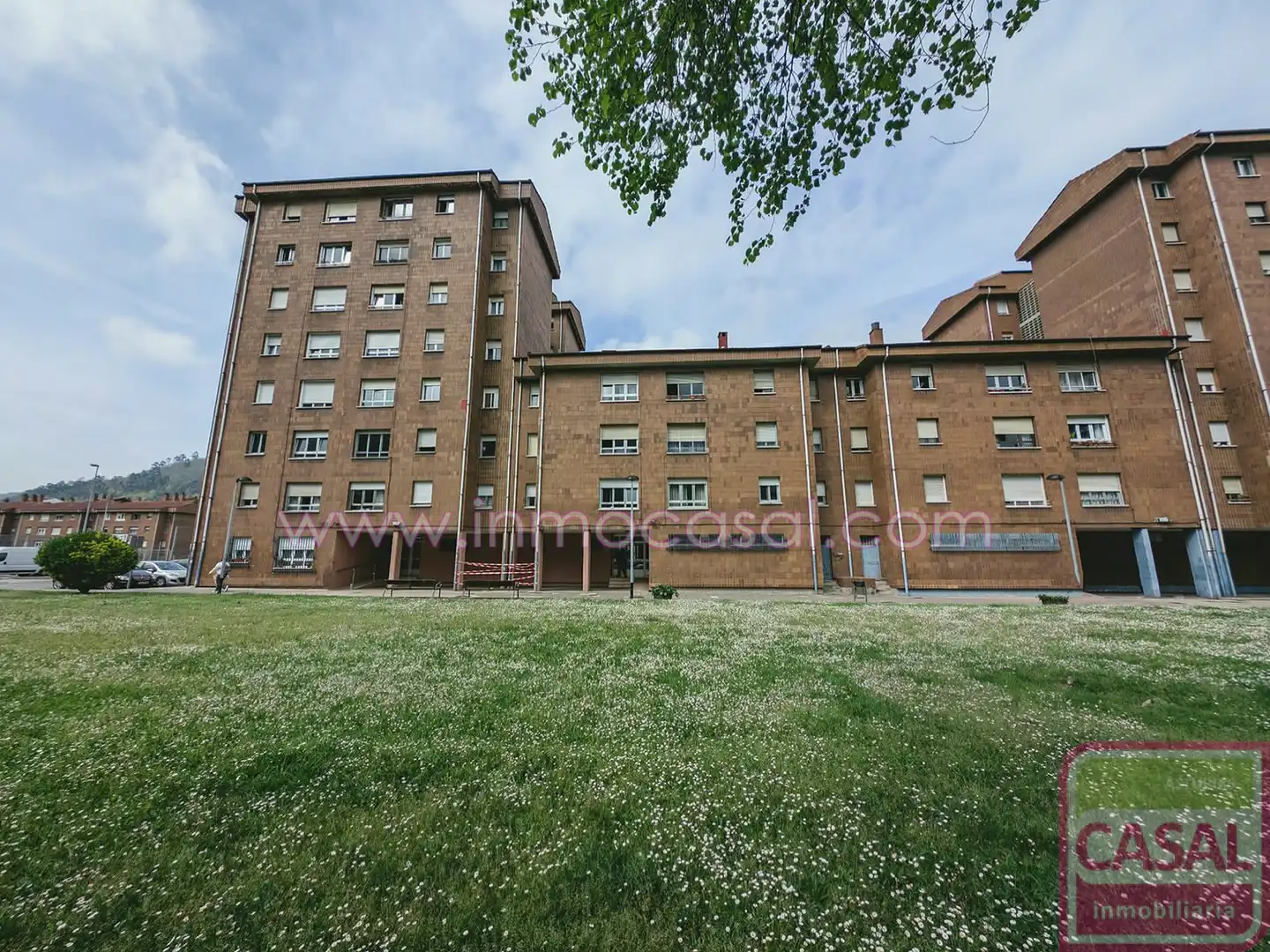 Außenansicht von Wohnung zum Verkauf in Mieres (Asturias) mit Abstellraum