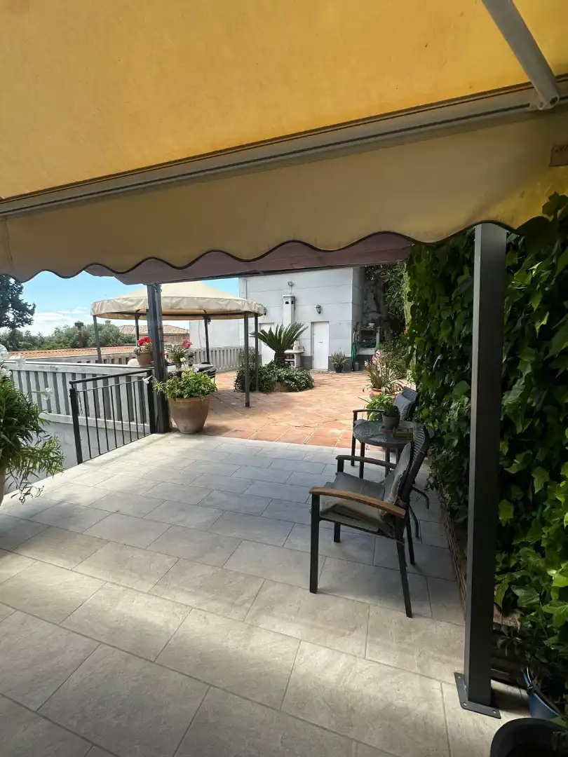 Houses for sale in Poniente-Norte - Miralbaida - Parque Azahara