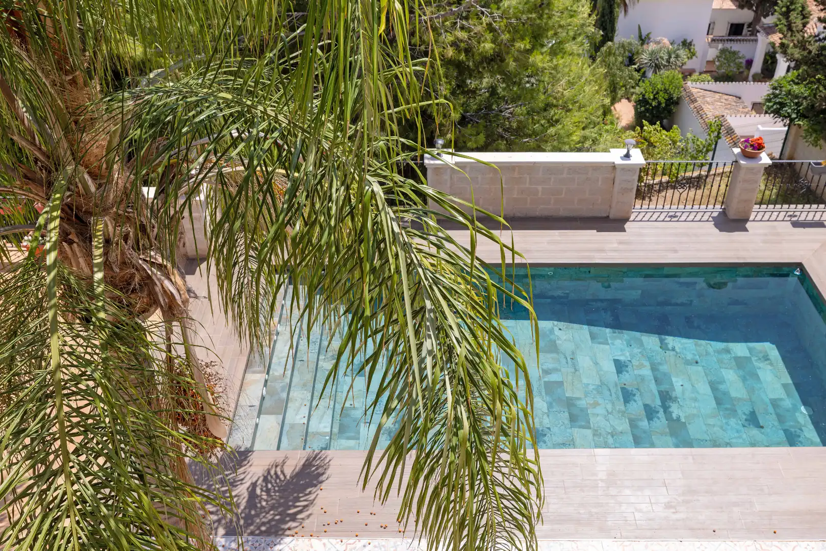 Schwimmbecken von Haus oder Chalet zum Verkauf in Málaga mit Klimaanlage, Heizung und Privatgarten