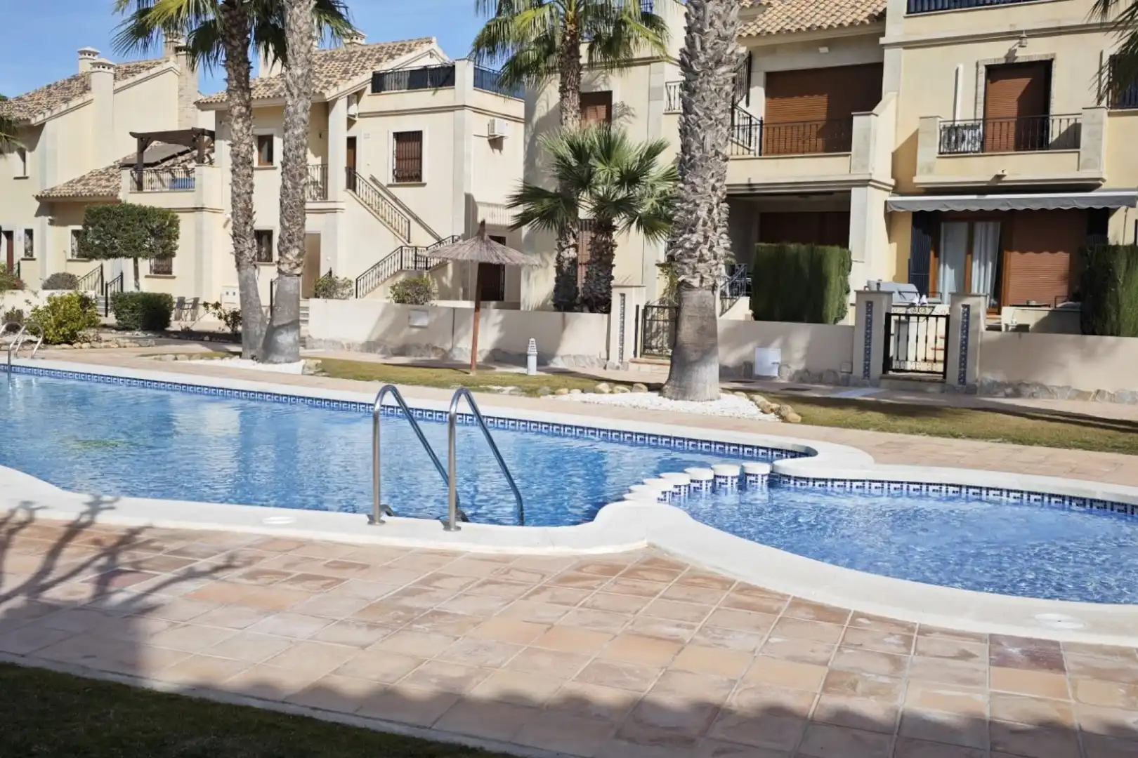 Piscina de Apartamento en venta en Algorfa con Aire acondicionado, Calefacción y Jardín privado
