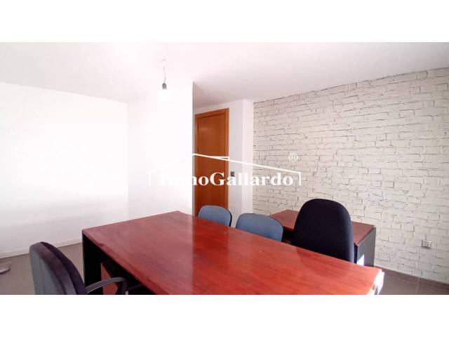 Local comercial en Alquiler en Cotomar