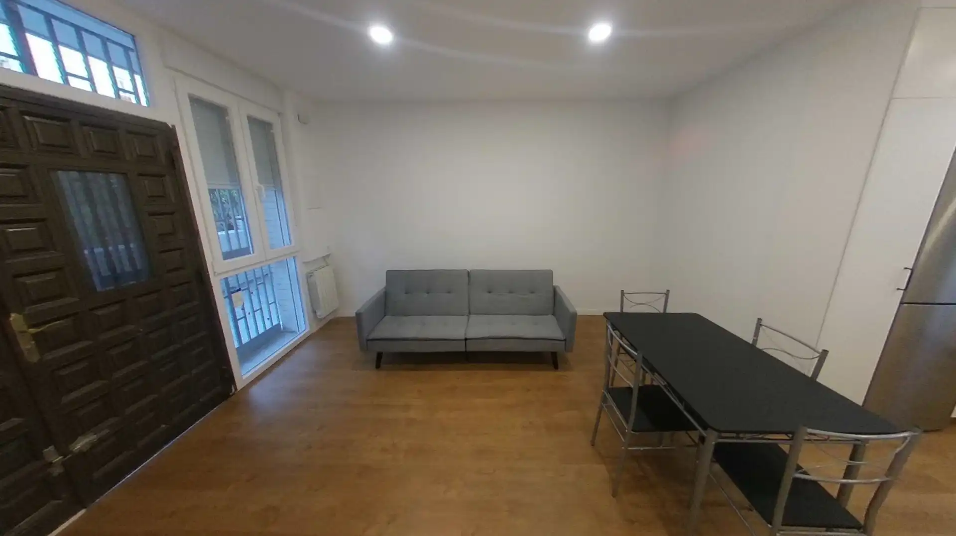 Flat for rent in  Madrid Capital  with Heating, Terrace and Furnished