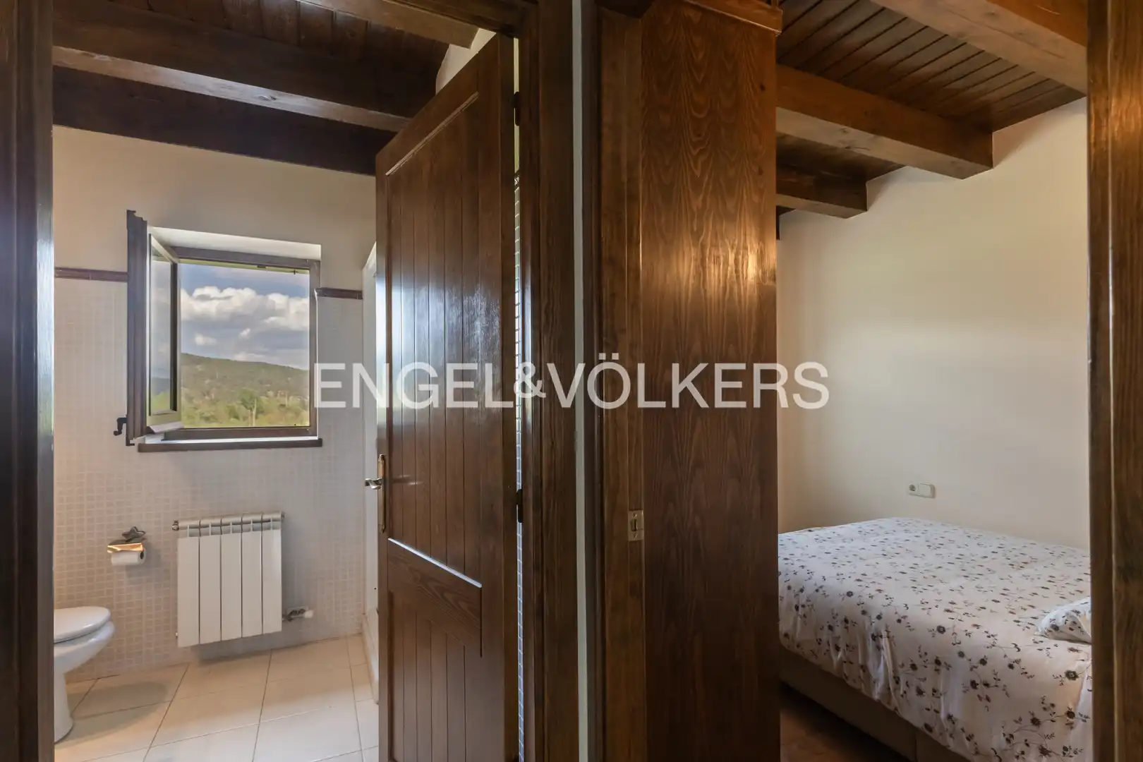 Dormitori de Casa adosada en venda en Bellver de Cerdanya amb Calefacció, Parquet i Terrassa