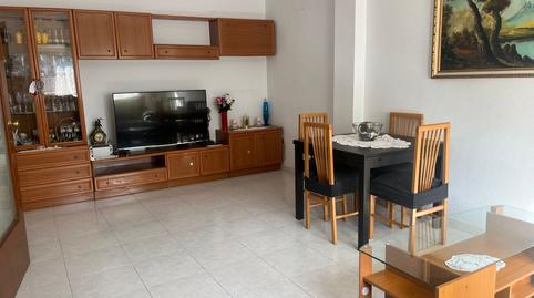 Foto 4 de Casa adosada en venda a Mossèn Cinto Verdaguer, La Plana, Barcelona