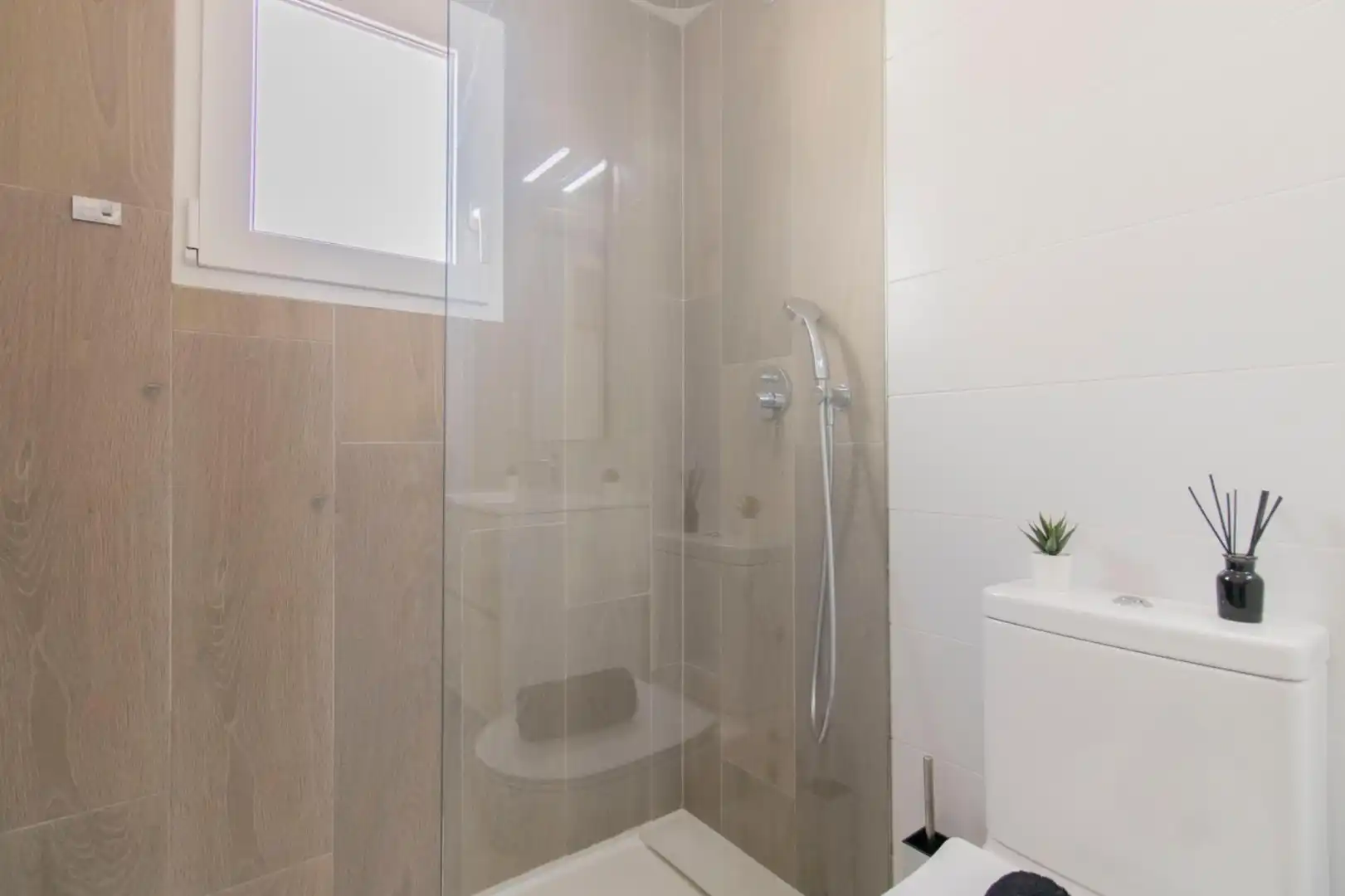 Bathroom of Flat for sale in Albuixech